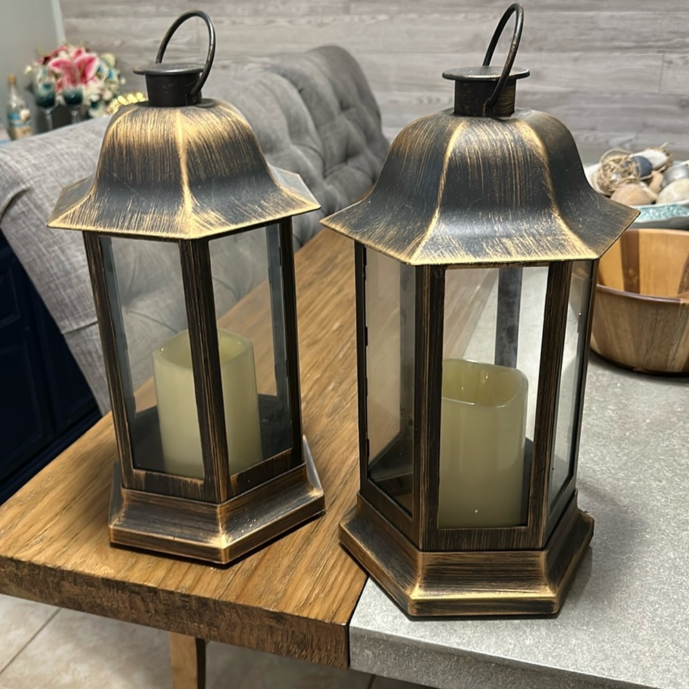 Battery operated lanterns